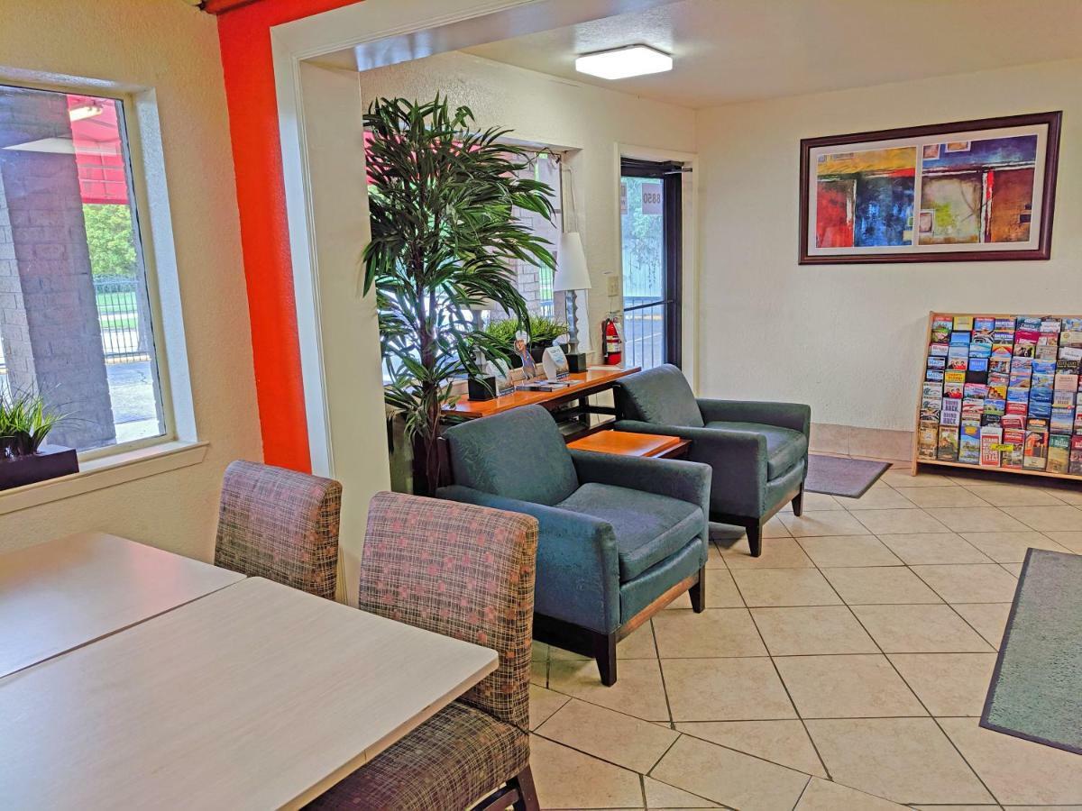 Travelodge By Wyndham Houston Hobby Airport Εξωτερικό φωτογραφία